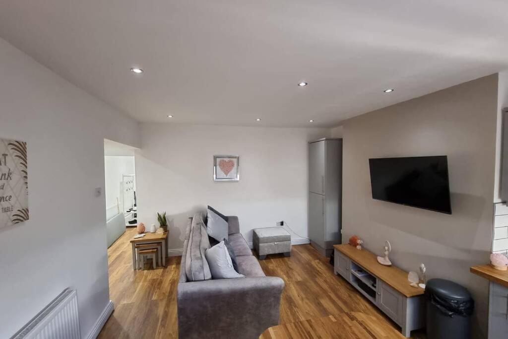 Crystal Cottage - 5 Min Walk From Holmfirth Town Centre Extérieur photo